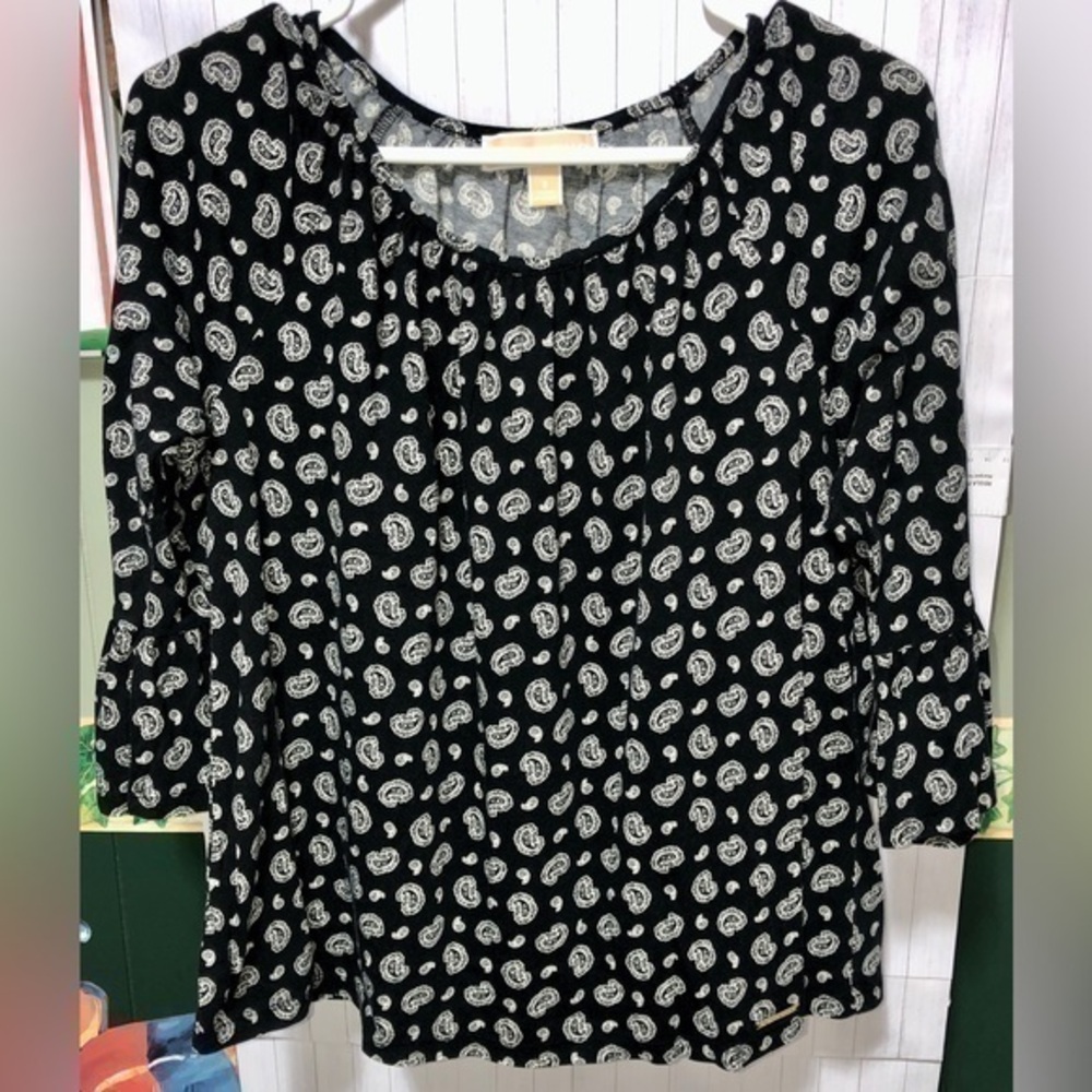 👻Michael Kors black & white paisley print peasant top